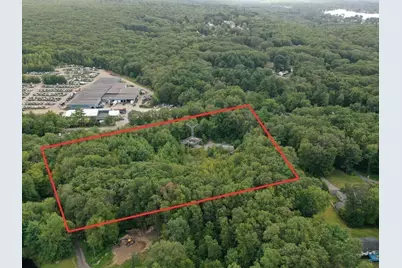 27 Douglas Road, Webster, MA 01570 - Photo 2