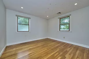 13 Forbes Ave, Burlington, MA 01803 - Photo 14