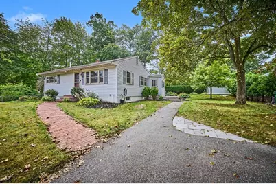 13 Forbes Ave, Burlington, MA 01803 - Photo 1