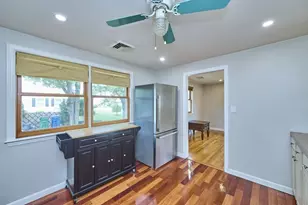 13 Forbes Ave, Burlington, MA 01803 - Photo 8