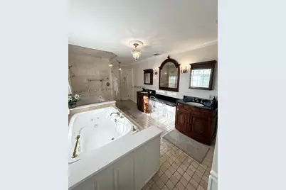 115 Aspen Ave, Newton, MA 02466 - Photo 18