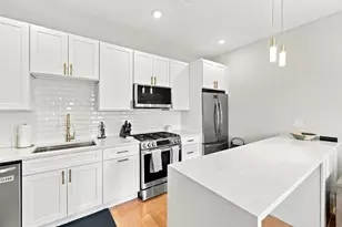 35 Somerset, Winthrop, MA 02152 - Photo 4