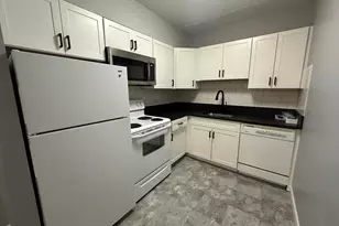 49 Windsor Dr, Holliston, MA 01746 - Photo 2
