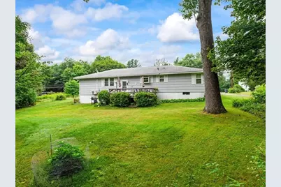 230 Brattle St, Holden, MA 01520 - Photo 20