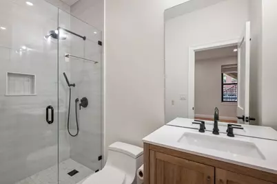 166-168 Salem Street #7, Boston, MA 02113 - Photo 18