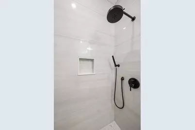 166-168 Salem Street #7, Boston, MA 02113 - Photo 16