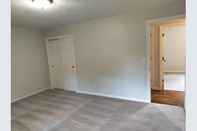 218 Pleasant St, Seekonk, MA 02771 - Photo 14
