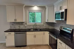 218 Pleasant St, Seekonk, MA 02771 - Photo 6