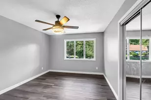 10 Robert Dr, Holyoke, MA 01040 - Photo 22