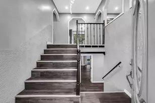 10 Robert Dr, Holyoke, MA 01040 - Photo 2