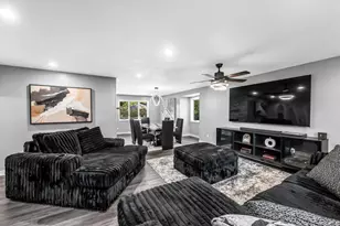 10 Robert Dr, Holyoke, MA 01040 - Photo 14