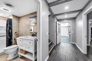 10 Robert Dr, Holyoke, MA 01040 - Photo 36