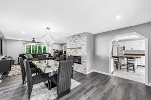10 Robert Dr, Holyoke, MA 01040 - Photo 10