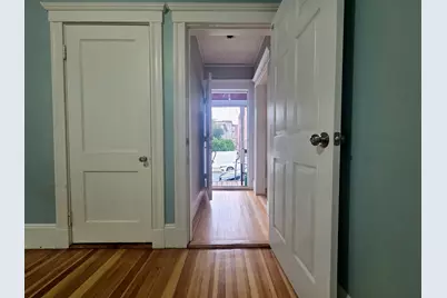 19 Leavitt St #1, Salem, MA 01970 - Photo 4