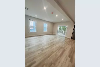 761 Columbia Road #2, Boston, MA 02125 - Photo 4