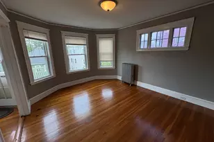 65 Draper St, Boston, MA 02122 - Photo 2