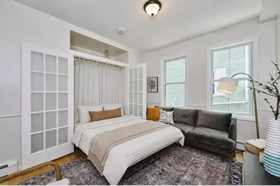 9 Mullins Ct. #D, Cambridge, MA 02141 - Photo 2