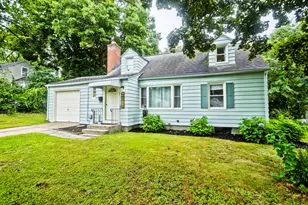 27 Lexington Ave, South Hadley, MA 01075 - Photo 1