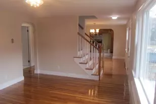 21 Wiley St, Wakefield, MA 01880 - Photo 8