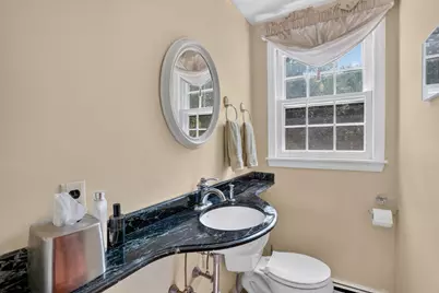 31 Brown St, Andover, MA 01810 - Photo 16