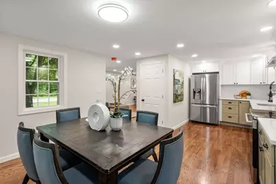 122 York St, Stoughton, MA 02072 - Photo 12