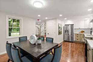 122 York St, Stoughton, MA 02072 - Photo 12