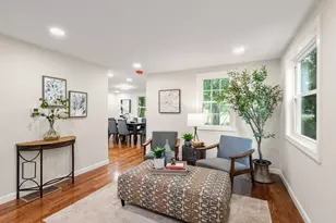 122 York St, Stoughton, MA 02072 - Photo 8