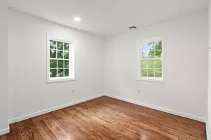 122 York St, Stoughton, MA 02072 - Photo 22