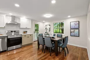 122 York St, Stoughton, MA 02072 - Photo 10