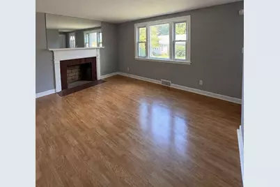 69 Lorraine, Weymouth, MA 02189 - Photo 2