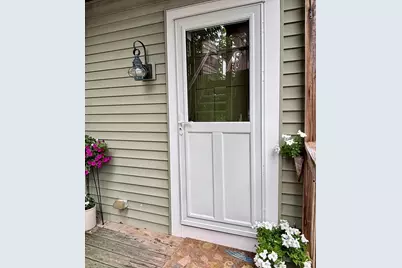 26 Village St #2, Marblehead, MA 01945 - Photo 20