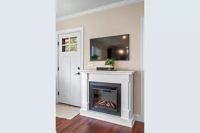 26 Village St #2, Marblehead, MA 01945 - Photo 12