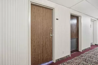 70 Southbridge St #402, Worcester, MA 01608 - Photo 10