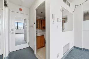 70 Southbridge St, Worcester, MA 01608 - Photo 28