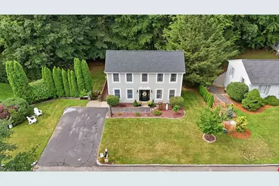 19 Stephanie Cir, Springfield, MA 01129 - Photo 6