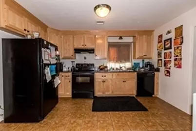 609 Newport Ave, Attleboro, MA 02703 - Photo 26