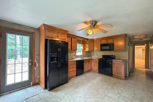 66 S Harbor Rd, Townsend, MA 01469 - Photo 8