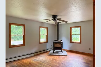 66 S Harbor Rd, Townsend, MA 01469 - Photo 4