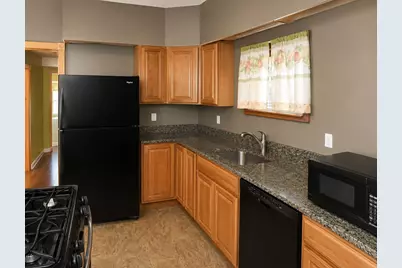 161 Shawmut St, Chelsea, MA 02150 - Photo 4