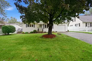 161 Wolcott Ave, West Springfield, MA 01089 - Photo 42