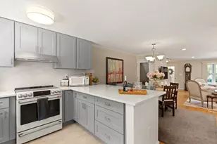 66 Village St, Easton, MA 02375 - Photo 6