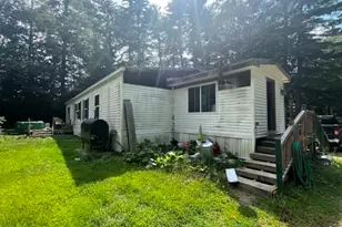 513 E River St, Orange, MA 01364 - Photo 1