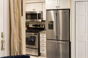 47 Pleasant St, Provincetown, MA 02657 - Photo 6