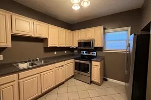 36 Palmer St, Fall River, MA 02724 - Photo 6