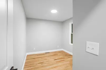 28 Potters Ave, Providence, RI 02905 - Photo 20