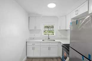 149 Burnside St, Providence, RI 02905 - Photo 32