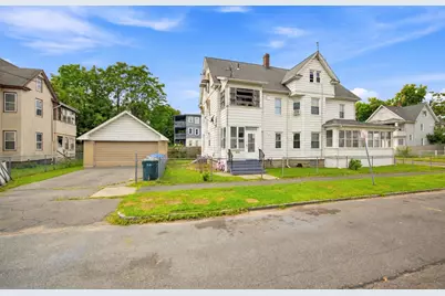 415 Orange St, Springfield, MA 01108 - Photo 2