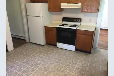 9 East Walnut St, Milford, MA 01757 - Photo 2