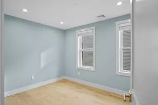 26 Crescent Ave, Boston, MA 02125 - Photo 20