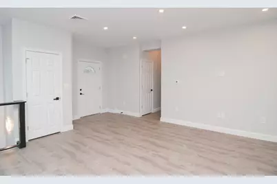 11 Station St, Sharon, MA 02067 - Photo 2